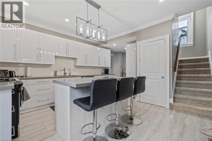 Photo 16 at 169 Mount Pleasant Street, Beckett, Brantford