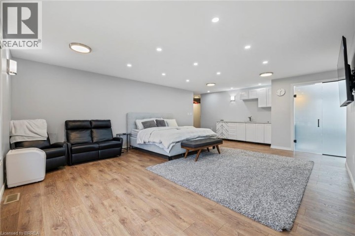 Photo 37 at 169 Mount Pleasant Street, Beckett, Brantford
