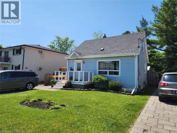 Photo 2 at 86 North Park Street, Terrace Hill, Brantford