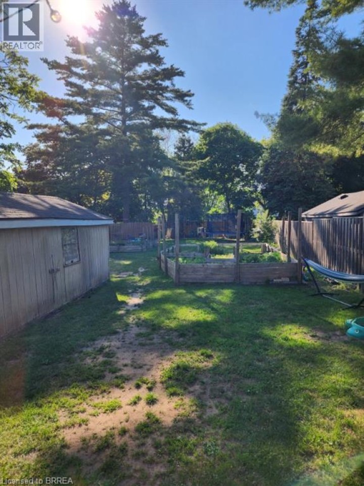 Photo 23 at 86 North Park Street, Terrace Hill, Brantford