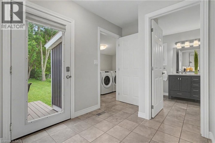 Photo 21 at 61 Maud Street, Woodstock - South, Woodstock