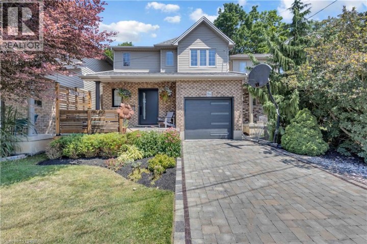 Photo 2 at 5 Grand River Avenue, Holmedale, Brantford