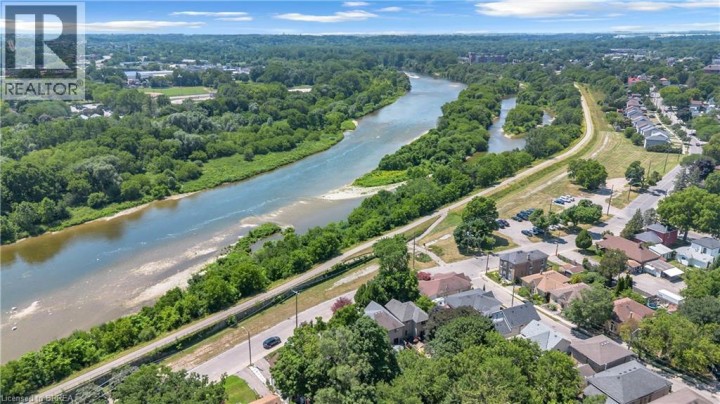 Photo 5 at 5 Grand River Avenue, Holmedale, Brantford