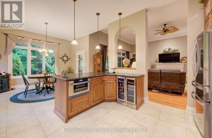 Photo 18 at 612 Lakeview Drive, Woodstock - North, Woodstock
