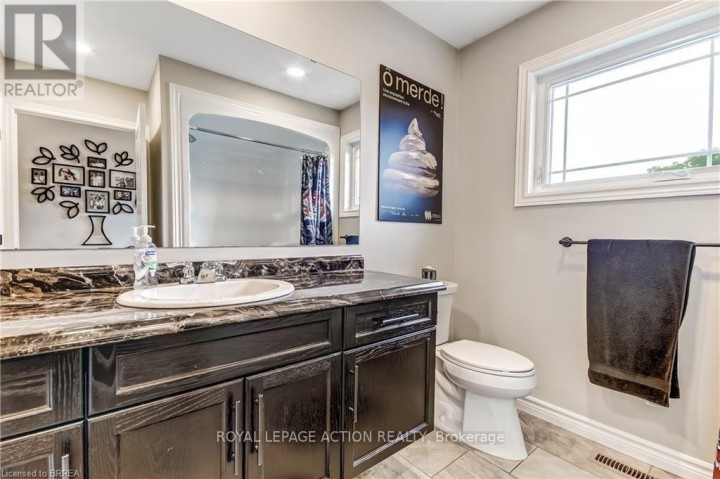 Photo 13 at 584616 Beachville Road, Beachville, Ingersoll