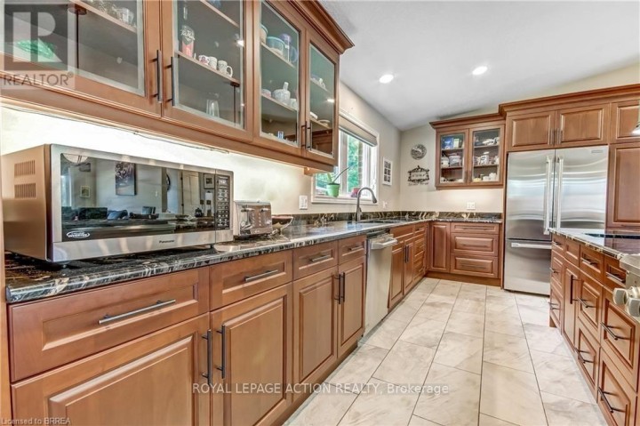 Photo 8 at 584616 Beachville Road, Beachville, Ingersoll