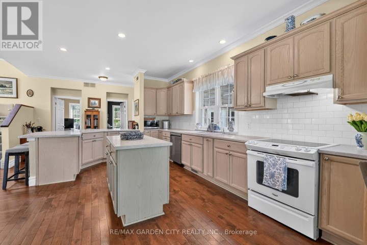 Photo 10 at 413 E 8th Concession Road, Rural Houghton, Norfolk County