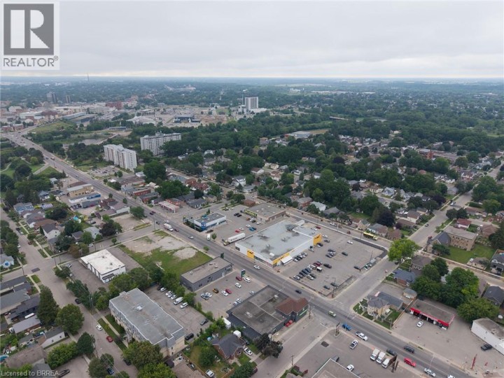Photo 16 at 145 Catharine Avenue, Old West Brant, Brantford