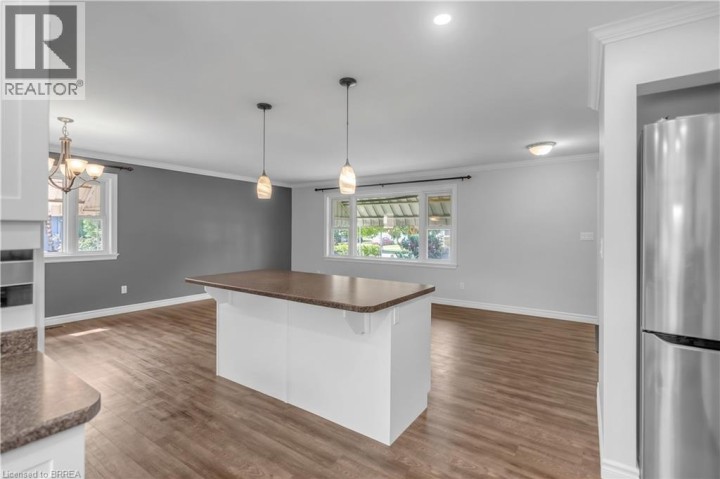 Photo 12 at 7 Willowdale Street, Oakhill Dr, Brantford