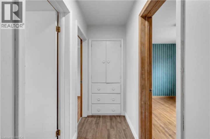 Photo 13 at 7 Willowdale Street, Oakhill Dr, Brantford