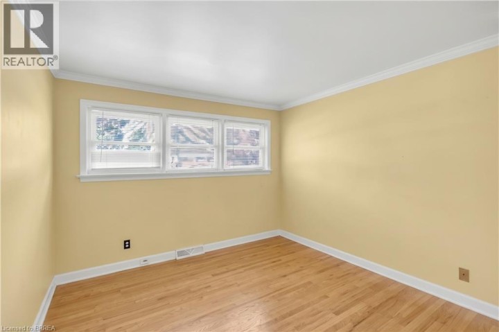 Photo 14 at 7 Willowdale Street, Oakhill Dr, Brantford