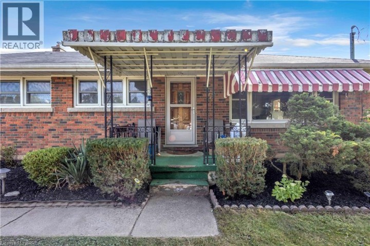 Photo 3 at 7 Willowdale Street, Oakhill Dr, Brantford