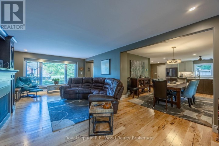 Photo 11 at 51 Parkwood Drive, Tillsonburg