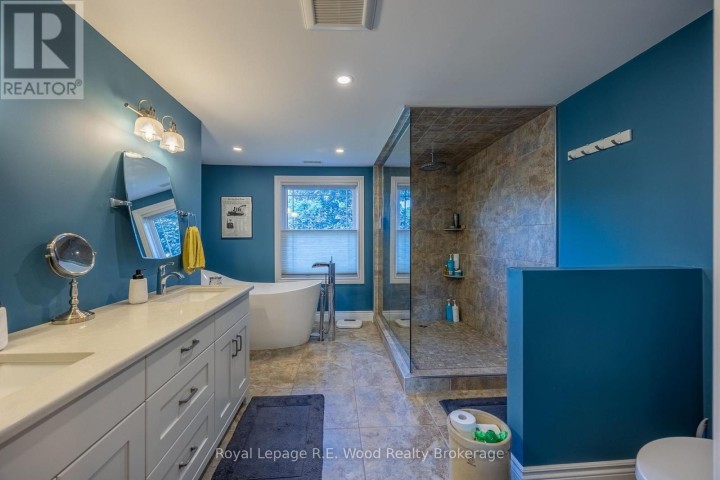 Photo 24 at 51 Parkwood Drive, Tillsonburg