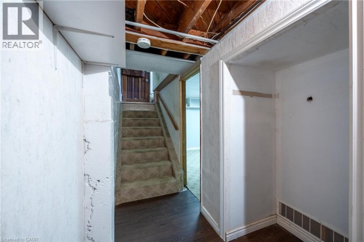 Photo 18 at 82 Salisbury Avenue, Eagle Place West, Brantford