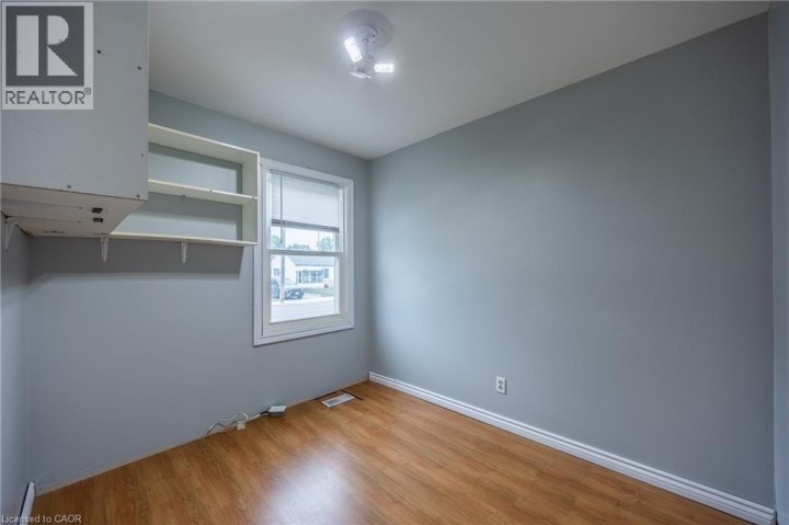 Photo 7 at 82 Salisbury Avenue, Eagle Place West, Brantford