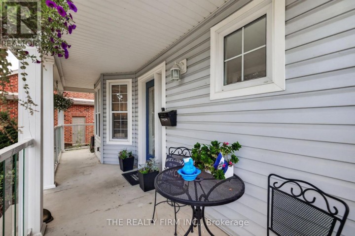 Photo 3 at 6 Oakdale Place, Ingersoll - South, Ingersoll