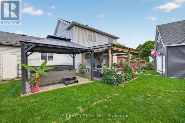 Photo 35 at 6 Oakdale Place, Ingersoll - South, Ingersoll