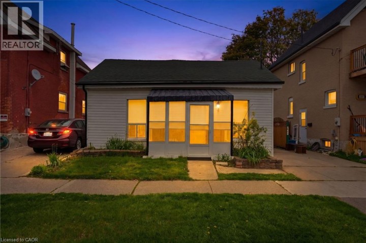 Photo 1 at 291 Park Avenue, East Ward, Brantford
