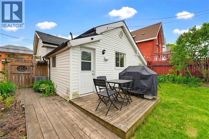 Photo 17 at 291 Park Avenue, East Ward, Brantford