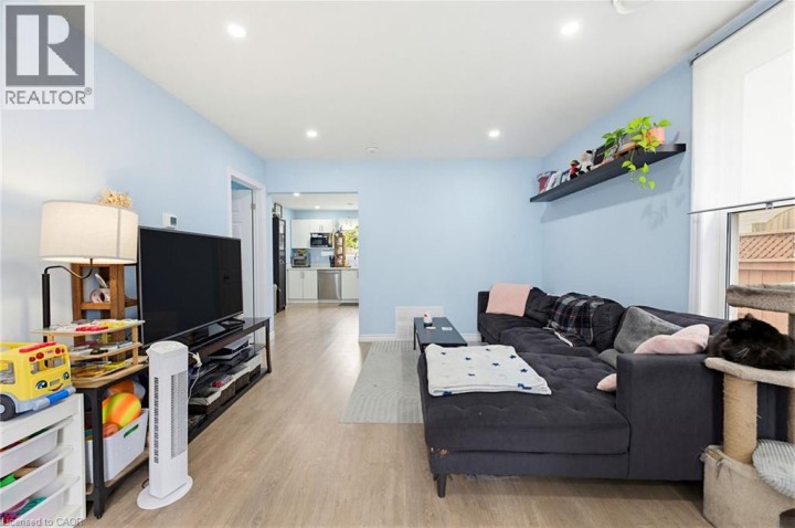 Photo 6 at 291 Park Avenue, East Ward, Brantford