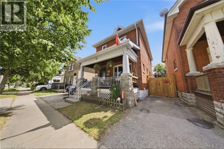 Photo 2 at 69 Arthur Street, Victoria / Arthur, Brantford