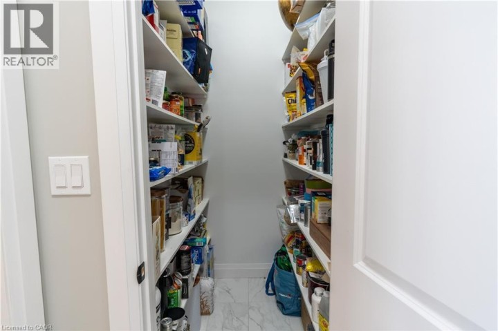Photo 33 at 22 Hudson Drive, Oakhill Dr, Brantford