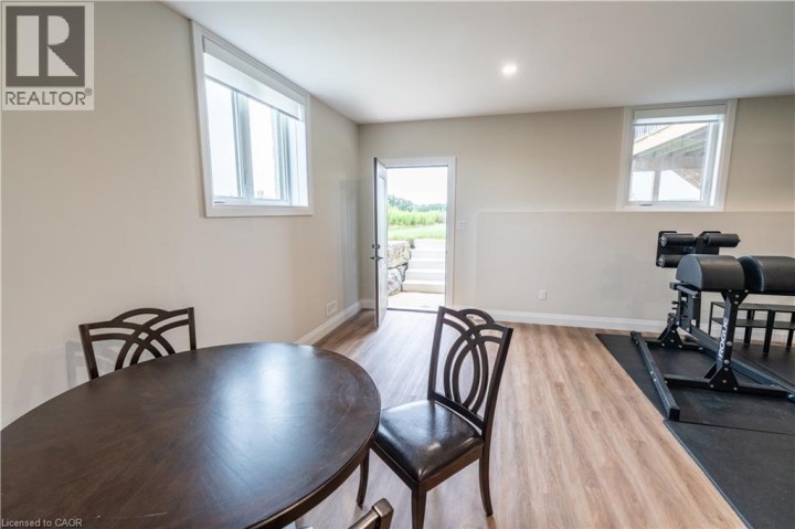 Photo 37 at 22 Hudson Drive, Oakhill Dr, Brantford