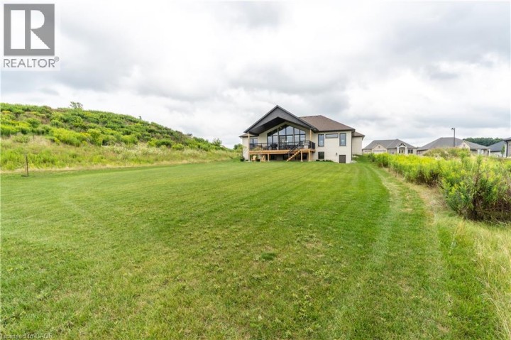 Photo 44 at 22 Hudson Drive, Oakhill Dr, Brantford