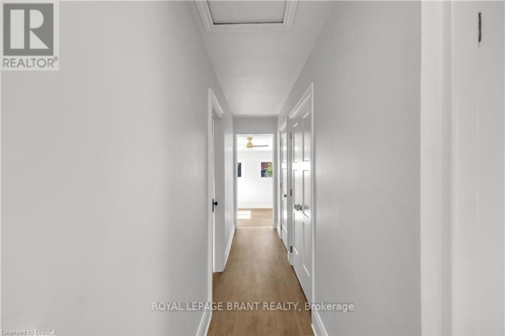 Photo 14 at 136 King Street, Delhi, Norfolk County