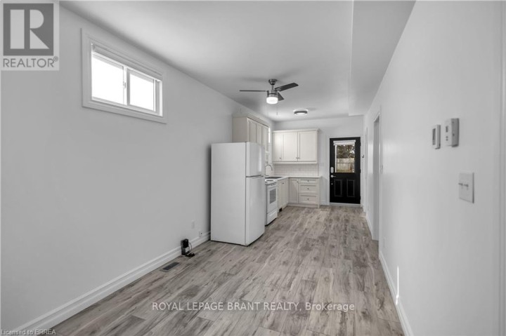 Photo 27 at 136 King Street, Delhi, Norfolk County