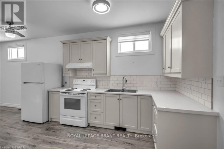 Photo 30 at 136 King Street, Delhi, Norfolk County