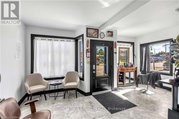 Photo 4 at 136 King Street, Delhi, Norfolk County