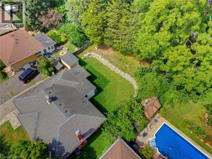 Photo 24 at 36 Slater Street, Holmedale, Brantford