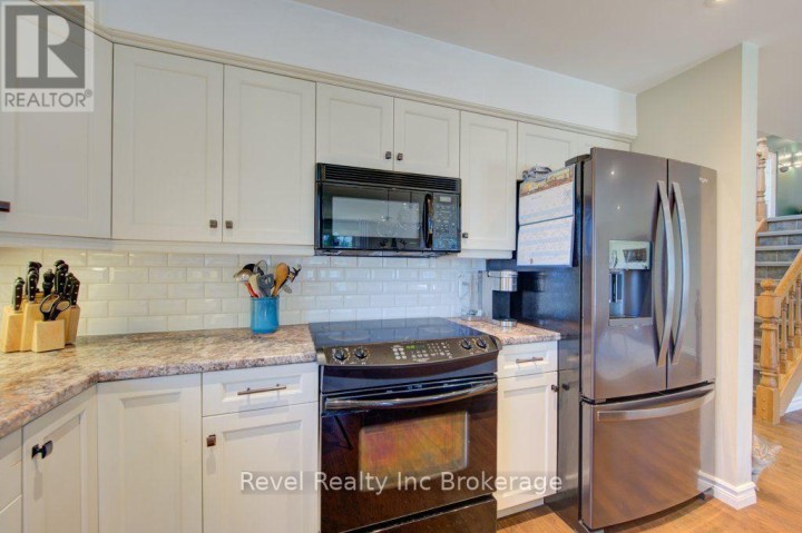 Photo 13 at 1119 Mohawk Street, Woodstock - North, Woodstock