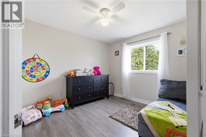 Photo 23 at 801 Hunters Gate Crescent, Woodstock - South, Woodstock