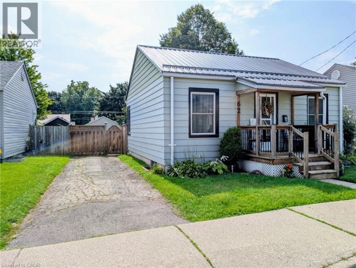 Photo 2 at 62 Ninth Avenue, Eagle Place East, Brantford
