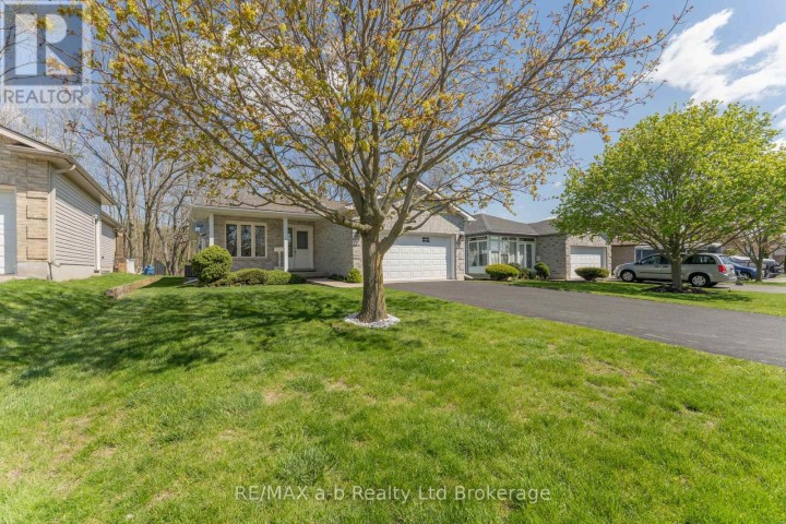 Photo 1 at 44 Beech Boulevard, Tillsonburg