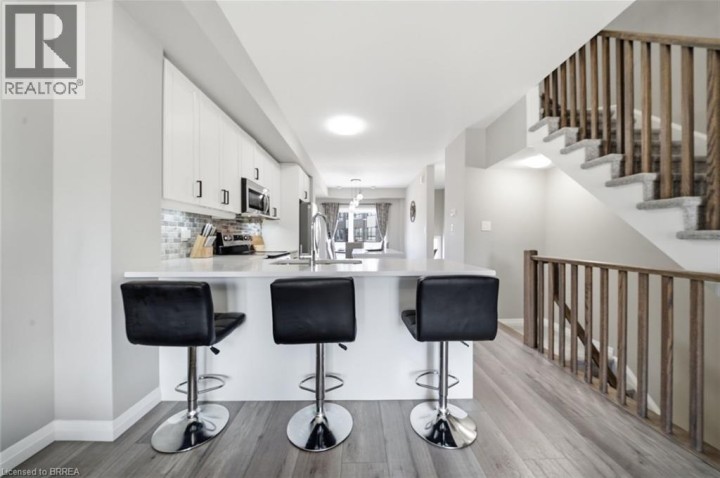 Photo 11 at 46 - 720 Grey Street, Echo Place, Brantford