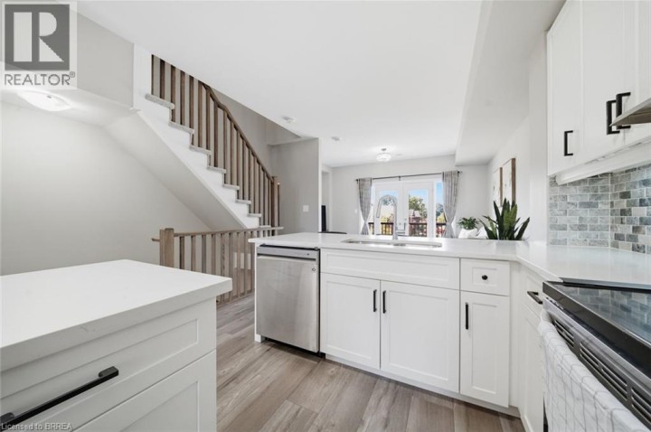 Photo 12 at 46 - 720 Grey Street, Echo Place, Brantford