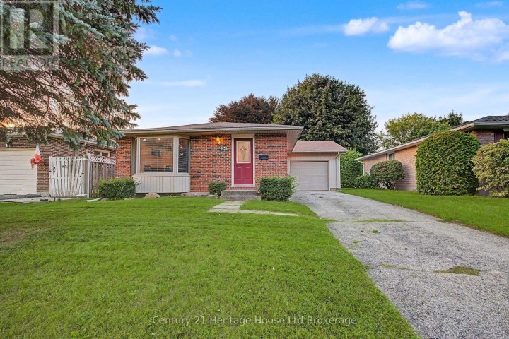 Photo 1 at 34 Centennial Avenue, Tillsonburg
