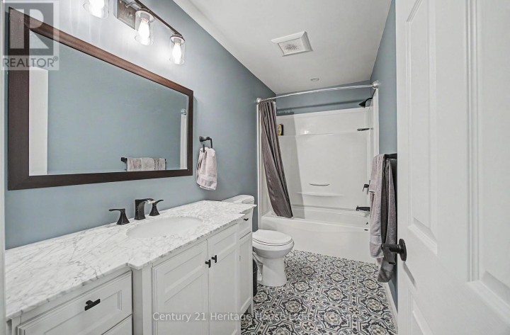 Photo 11 at 34 Centennial Avenue, Tillsonburg