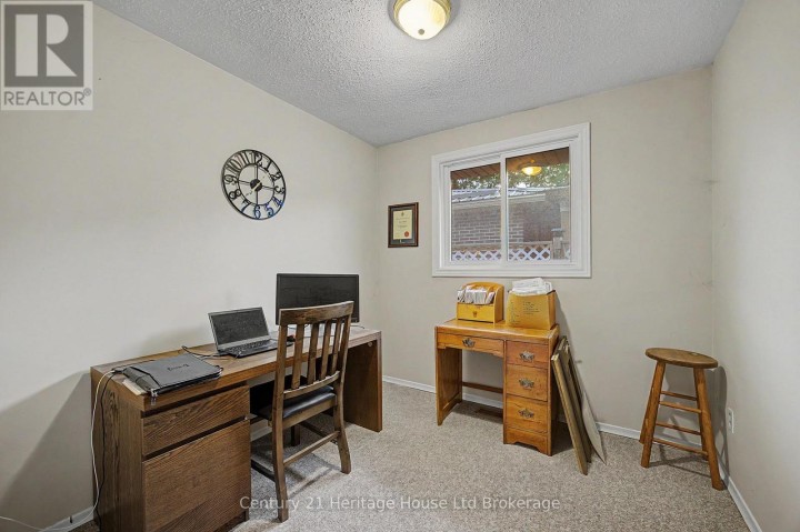 Photo 13 at 34 Centennial Avenue, Tillsonburg