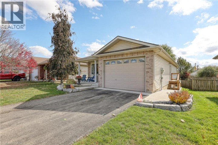 Photo 3 at 217 E North Street, Tillsonburg