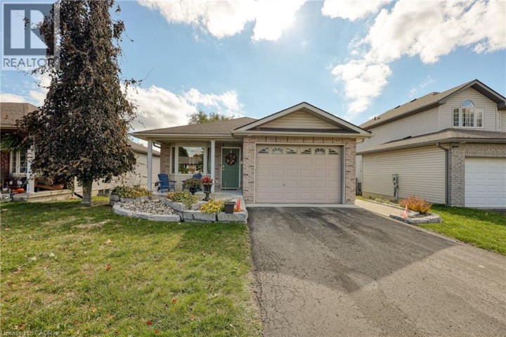 Photo 2 at 217 E North Street, Tillsonburg