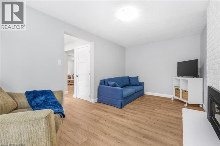 Photo 11 at 37 Rose Court, Innerkip (Fair Grounds), Woodstock