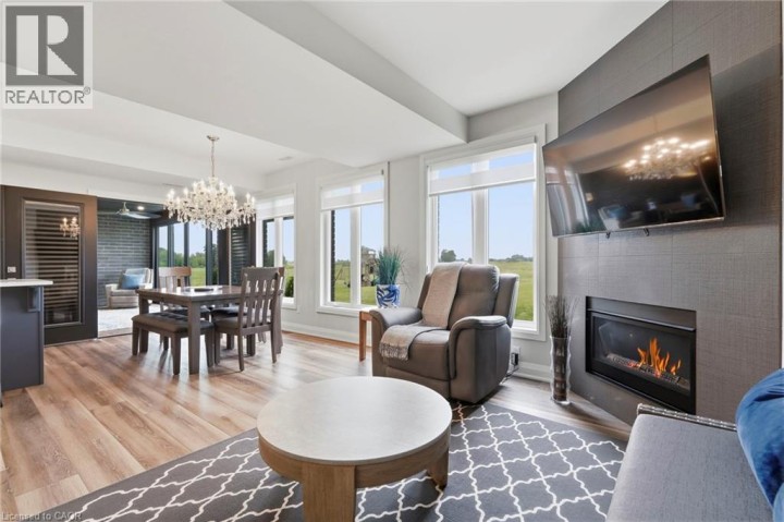Photo 29 at 14 Hudson Drive, Oakhill Dr, Brantford
