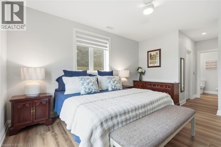 Photo 36 at 14 Hudson Drive, Oakhill Dr, Brantford