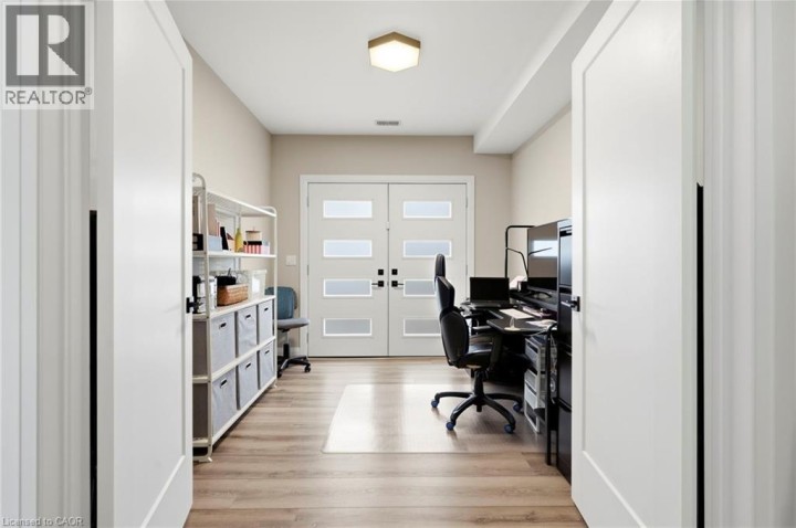 Photo 40 at 14 Hudson Drive, Oakhill Dr, Brantford