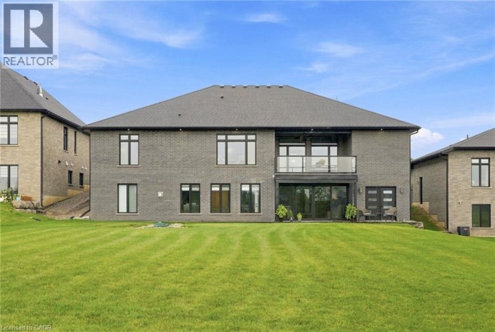 Photo 43 at 14 Hudson Drive, Oakhill Dr, Brantford
